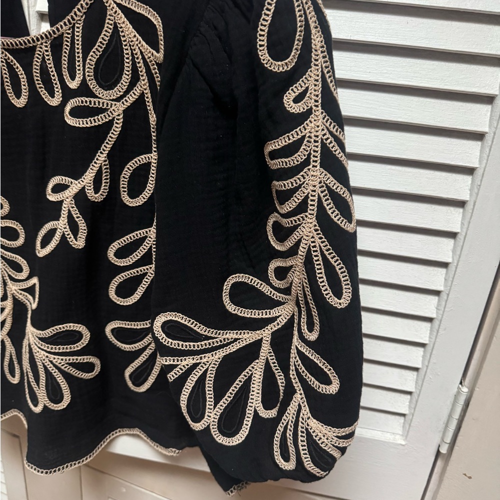 THML Black Embroidered Women's Top - Picture 4 of 6